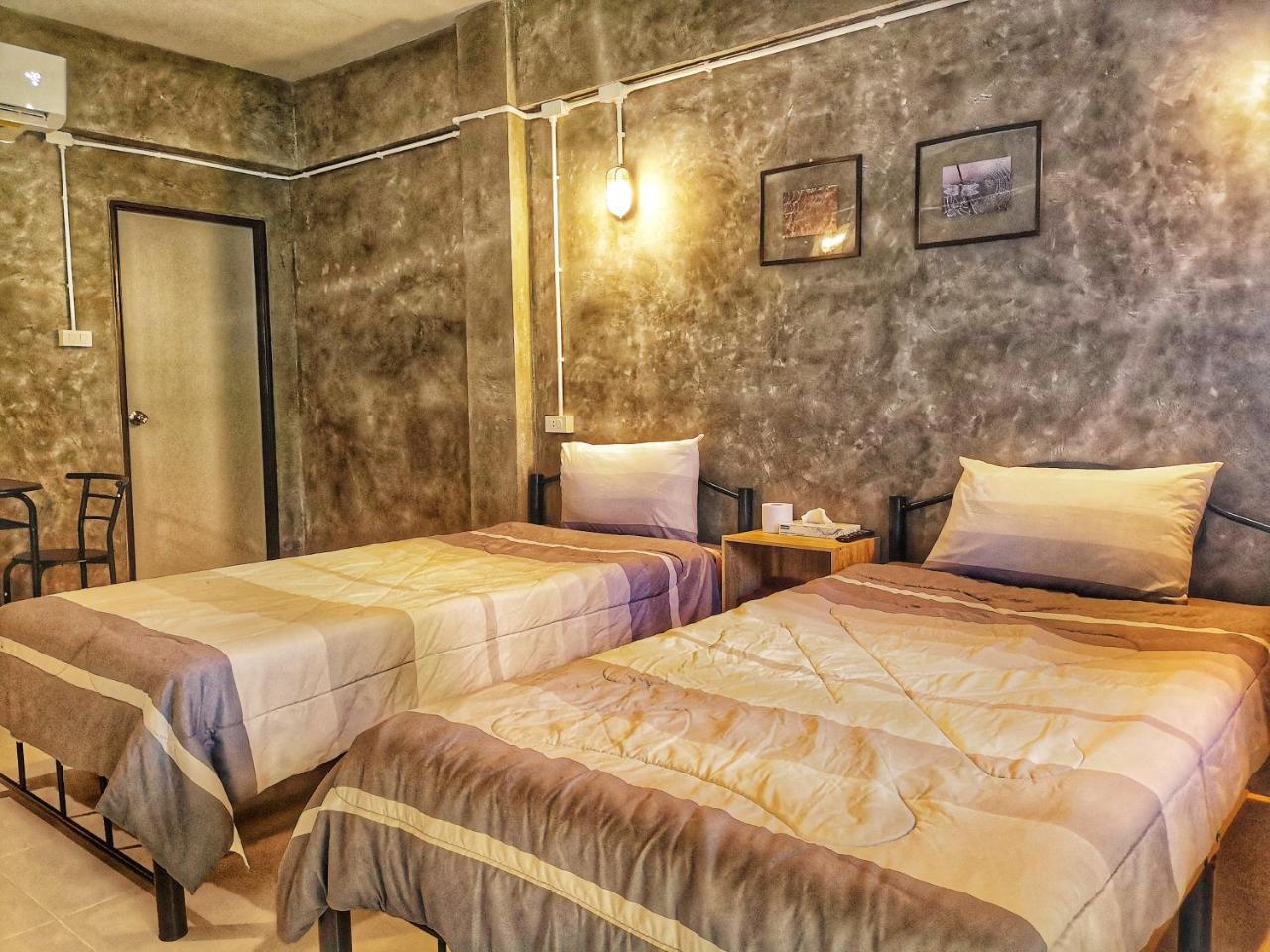 4Hearts Loft House Hotel Surat Thani Luaran gambar