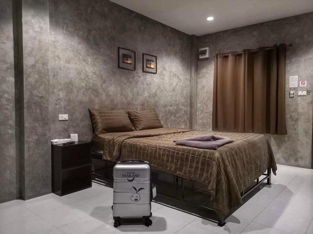4Hearts Loft House Hotel Surat Thani Luaran gambar